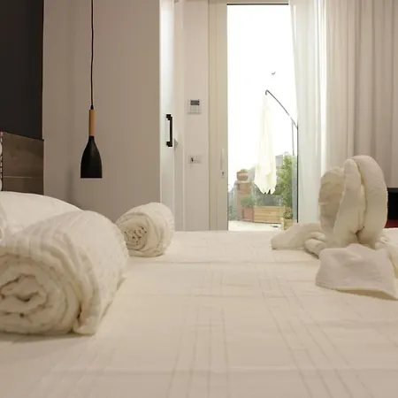 Venere ゲストハウス 4*