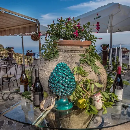 Venere カステルモーラ